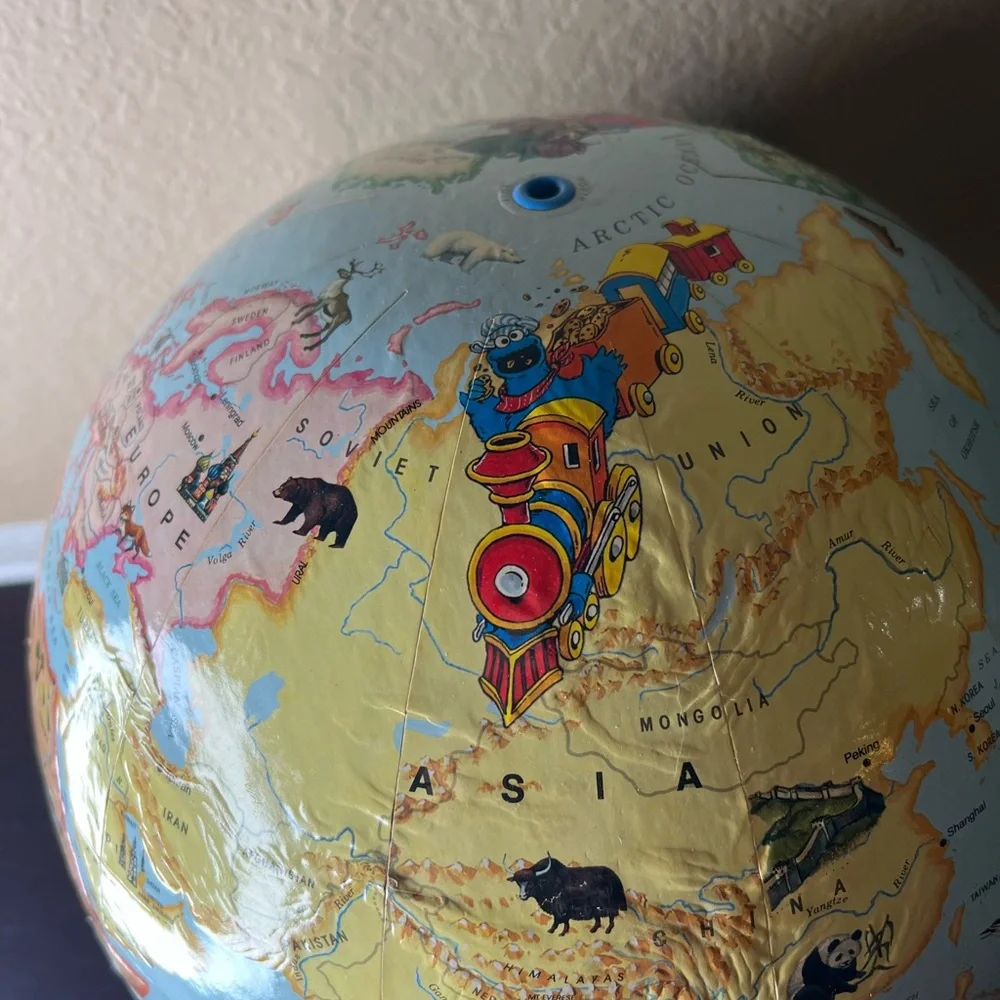 Vintage 1985 Sesame Street World Globe Rand McNally Muppets Educational Globe US
